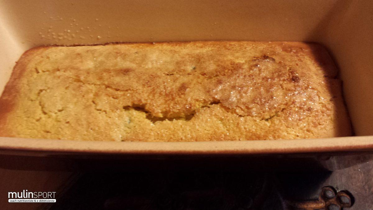 Cake sucre sans gluten aux raisins secs et graines de courge