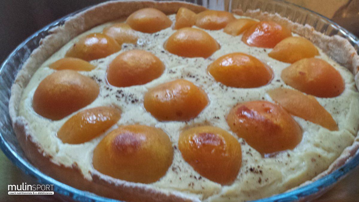 Tarte abricots au sirop léger crème vanillée★★