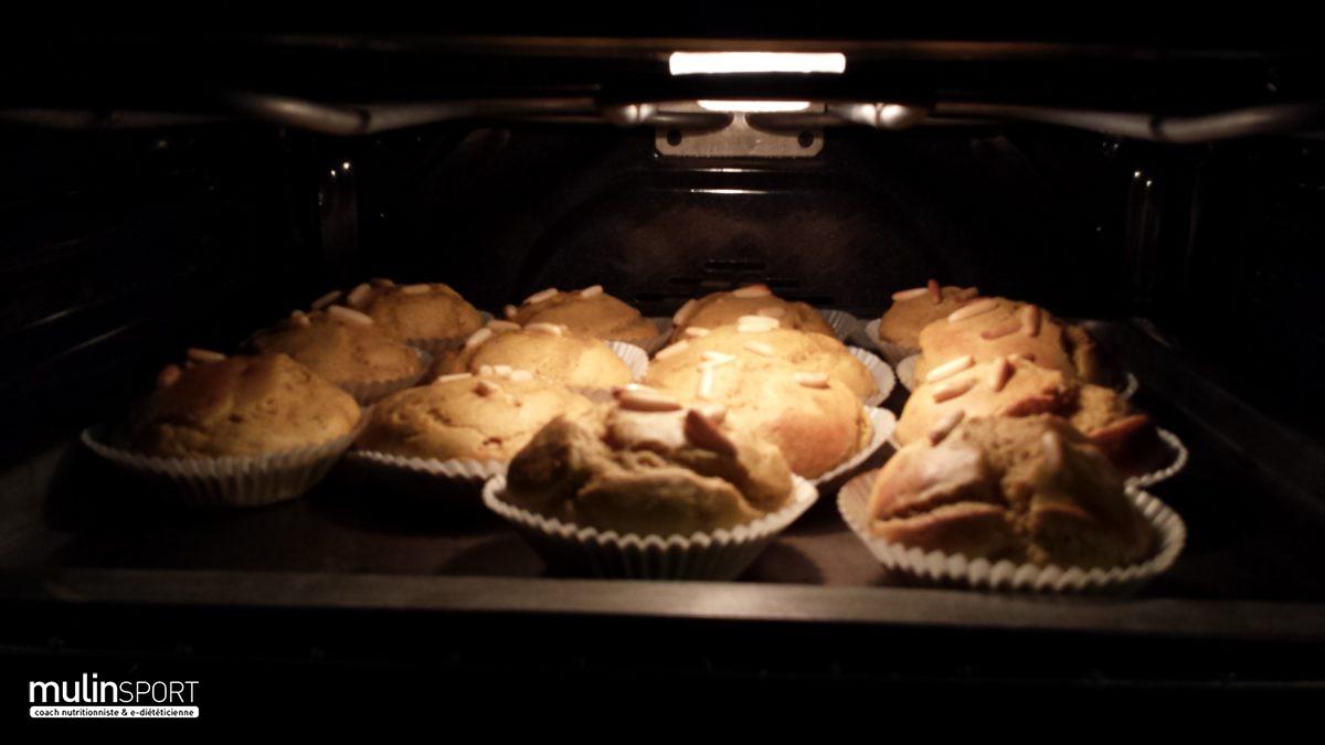 Muffins au kaki et pignons★