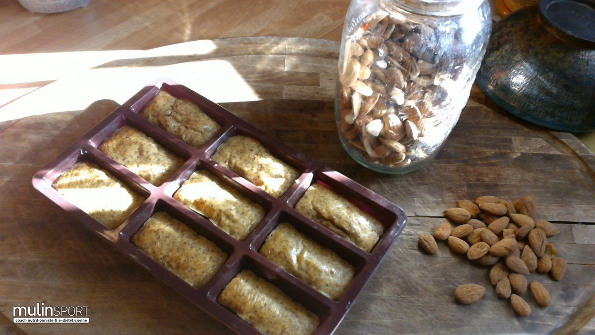 FINANCIERS AUX NOISETTES GRILLEES ET AMANDES🌰#LOWCARB AU VITALISEUR DE MARION