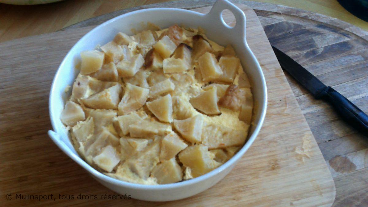 Mon pain perdu aux pommes, écorces d’orange, crème fraiche de brebis, sucre de coco🍞🍏🍞🍎Au Vitaliseur de Marion